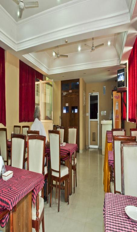 Issacs Regency Hotel Sultan Bathery Exterior foto